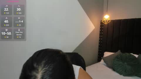 Mayu KIm online show from November 2025 11:10:03 AM