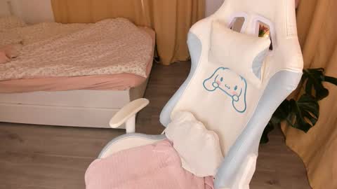  Mila  online show from March 2026 07:24:01 AM