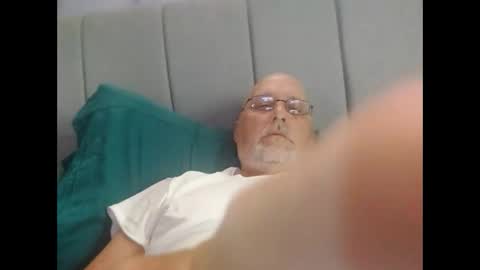 mbravo420 online show from April 2026 12:53:02 PM