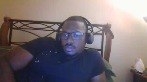 Mark online show from October 2025 05:16:02 AM