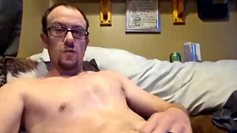 mclovinmackay online show from November 2025 04:10:02 AM