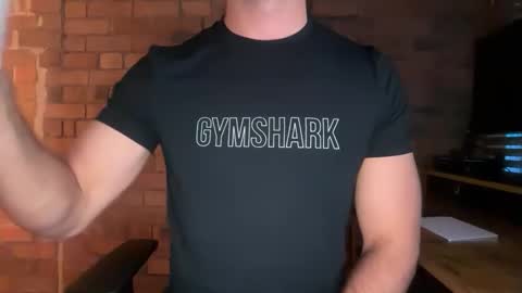 mcr8080 online show from April 2026 05:03:02 AM