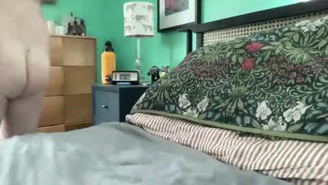 mcrizzle2 online show from February 2026 04:57:01 PM