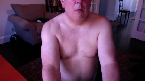 mdog9669 online show from October 2025 02:15:01 PM