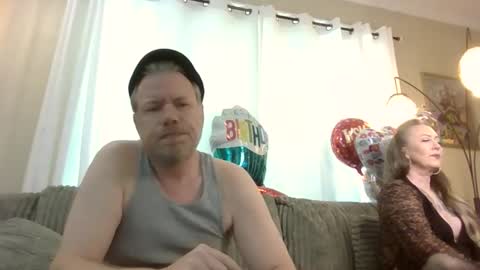 Snapshot of me2283 chatting on May 2026 01:53:01 PM me2283 online show from May 2026 01:53:01 PM