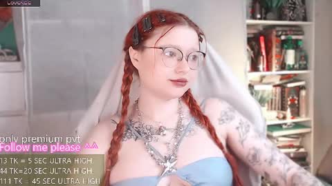Snapshot of me_hanna chatting on May 2026 04:52:01 AM Hanna online show from May 2026 04:52:01 AM