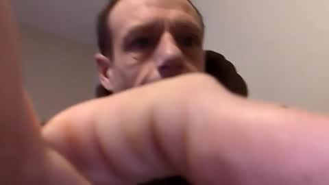 Snapshot of meanfinger chatting on March 2026 08:48:01 PM Jizzy online show from March 2026 08:48:01 PM