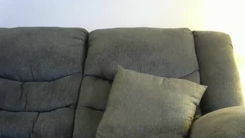 me at home online show from March 2025 07:23:01 PM