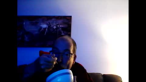 me at home online show from December 2025 11:05:01 AM