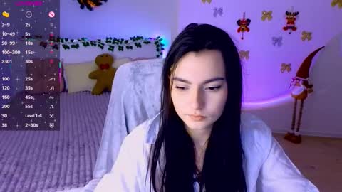 Snapshot of medina_andress chatting on February 2026 05:22:02 PM Dina online show from February 2026 05:22:02 PM