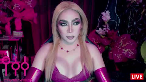 THE QUEEN ALPHA   Queen Medusa Prey online show from January 2026 02:49:01 AM