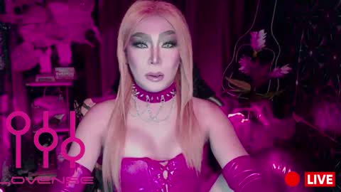 THE QUEEN ALPHA   Queen Medusa Prey online show from February 2026 09:48:02 PM