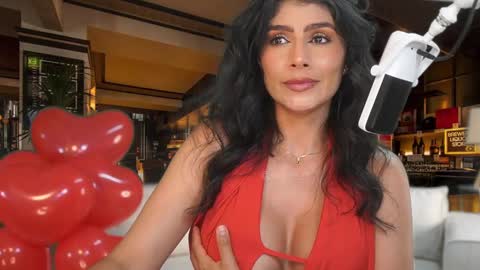 Andrea  online show from February 2025 10:04:01 PM