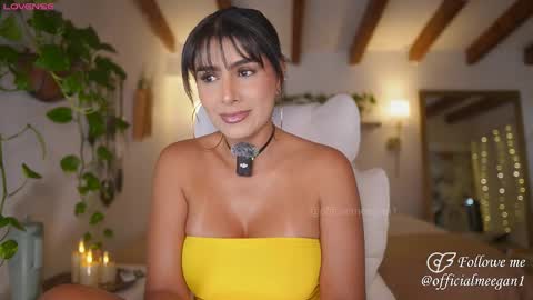 Andrea  online show from March 2026 01:17:02 PM