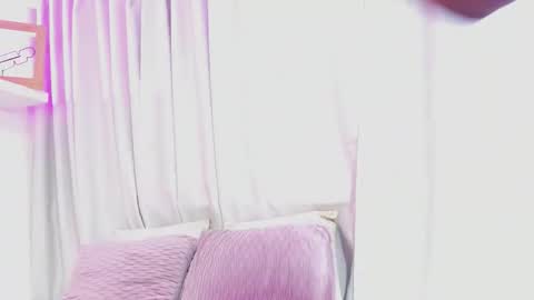 Melody online show from February 2026 03:35:02 AM