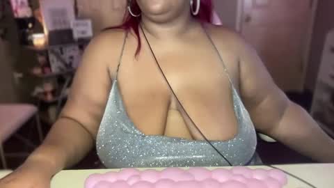 Southern Peach online show from December 2024 01:25:01 PM