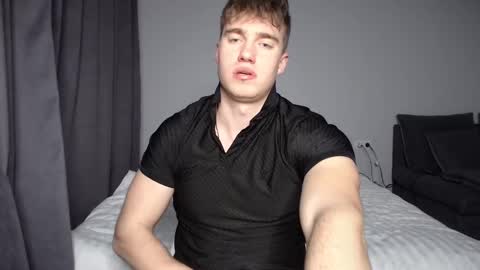 Snapshot of megamaxxxl chatting on March 2025 11:16:02 PM Max online show from March 2025 11:16:02 PM