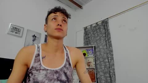 M E G A N online show from December 2025 06:47:01 PM