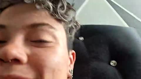 Megan and sophi online show from October 2025 12:17:02 PM