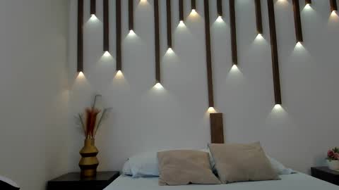 MEGAN COOPER online show from December 2025 07:10:01 PM