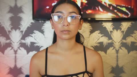 Carolina Paez online show from January 2025 07:43:01 PM