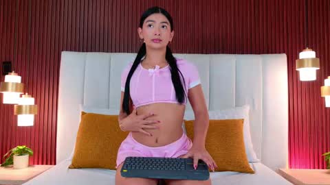 Carolina Paez online show from October 2025 12:35:01 PM