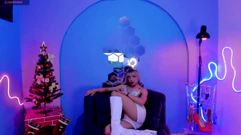 megan do santos online show from December 2024 08:48:01 PM