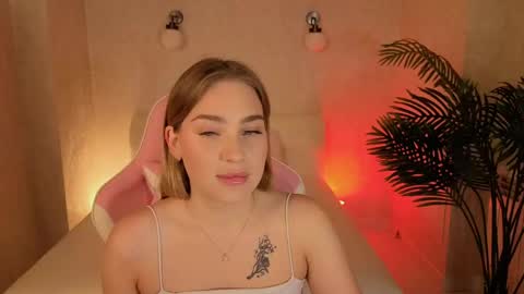 Megan online show from May 2026 01:00:01 AM