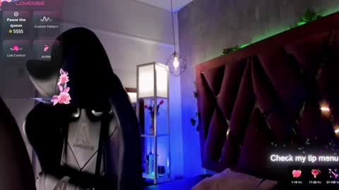    online show from January 2025 03:12:02 AM