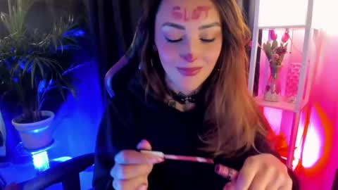    online show from March 2025 08:23:02 AM