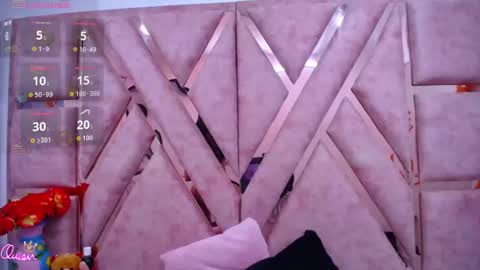 Snapshot of megan_latinn chatting on April 2026 04:50:01 AM megan_latinn online show from April 2026 04:50:01 AM