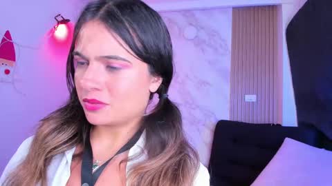 Megan online show from February 2025 03:35:01 PM