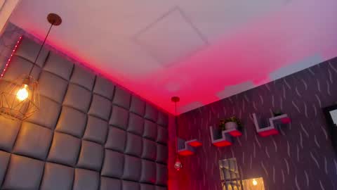 Megan online show from April 2026 07:50:02 PM