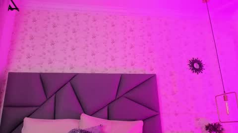 Snapshot of meganandtyler19 chatting on November 2025 01:55:02 PM meganandtayler online show from November 2025 01:55:02 PM