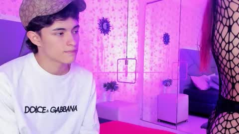 Snapshot of meganandtyler19 chatting on November 2025 12:05:01 PM meganandtayler online show from November 2025 12:05:01 PM