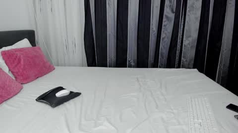 megancherrly online show from December 2024 09:52:01 PM