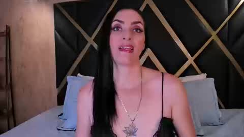 Snapshot of meganhofman chatting on September 2025 08:31:02 PM Megan Hofman online show from September 2025 08:31:02 PM