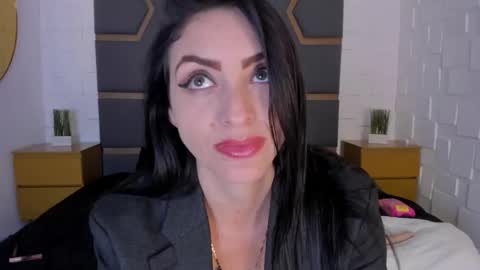 Snapshot of meganhofman chatting on September 2025 07:50:02 PM Megan Hofman online show from September 2025 07:50:02 PM