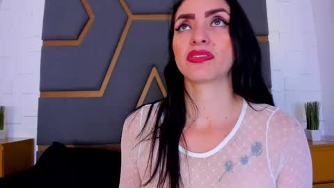 Snapshot of meganhofman chatting on October 2025 11:51:02 AM Megan Hofman online show from October 2025 11:51:02 AM