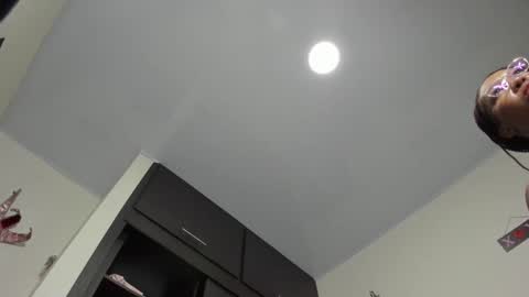 megan        online show from December 2024 06:54:01 AM