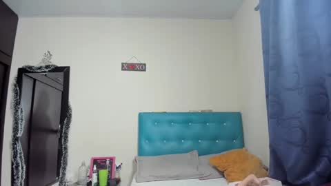 megan        online show from December 2024 04:56:02 AM