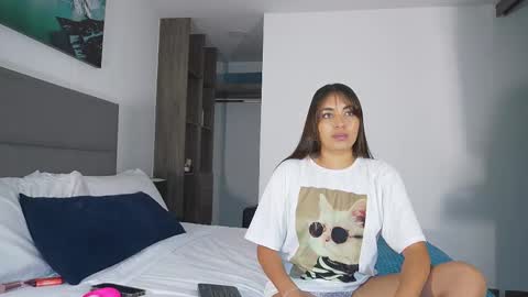 Mara online show from September 2025 10:59:01 AM