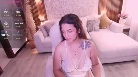 Megan  online show from November 2025 07:47:02 PM