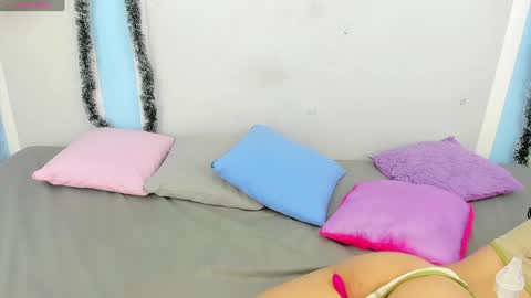 Megan Queen online show from December 2024 05:02:01 PM