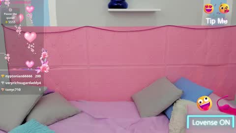 Megan Queen online show from February 2025 01:00:02 AM