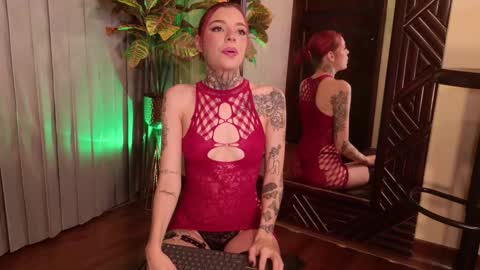 Megan  online show from October 2025 10:06:01 AM