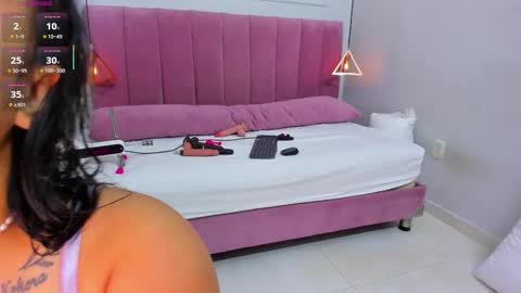 Megan  online show from September 2025 08:20:02 PM