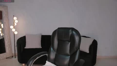 Snapshot of meganscottx chatting on July 2026 11:27:02 AM Megan online show from July 2026 11:27:02 AM