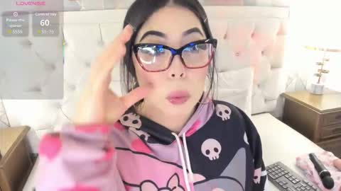 Megan online show from September 2025 11:32:02 AM