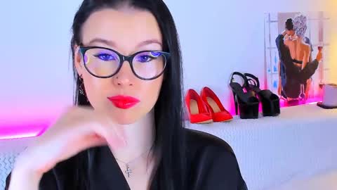 Megan online show from April 2026 04:37:02 PM